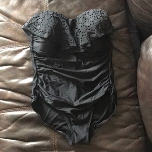 Merona strapless swimsuit